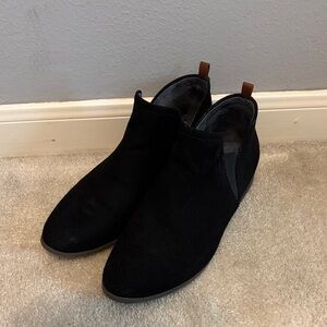 Dr. Scholl's Black Ankle Booties